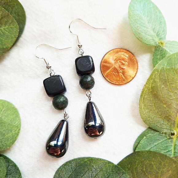 Fairy Goth Gemstone Earrings, Bohemian Grunge Teardrop Earrings, Whimsigoth - Picture 2 of 6